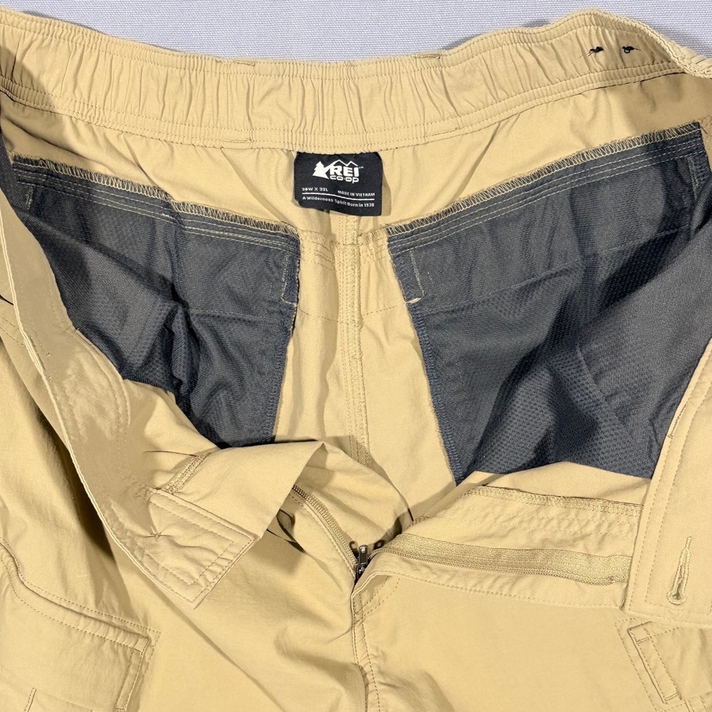 REI Co-op Convertible Cargo Pants Mens 38x32 Khaki Zip Off Hiking Utility - Picture 4 of 12